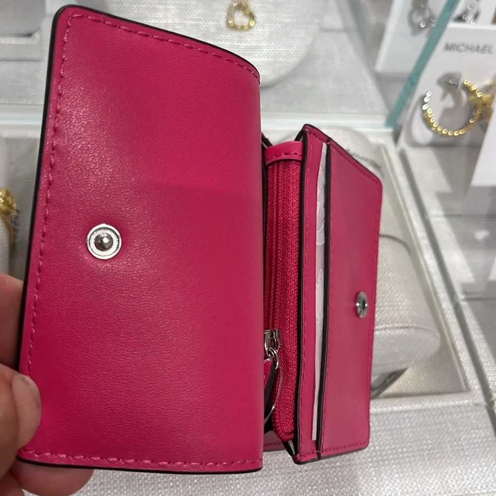 MICHAEL KORS Carson Small Pebbled Leather Flap Wallet DRAGONFRUIT NWT